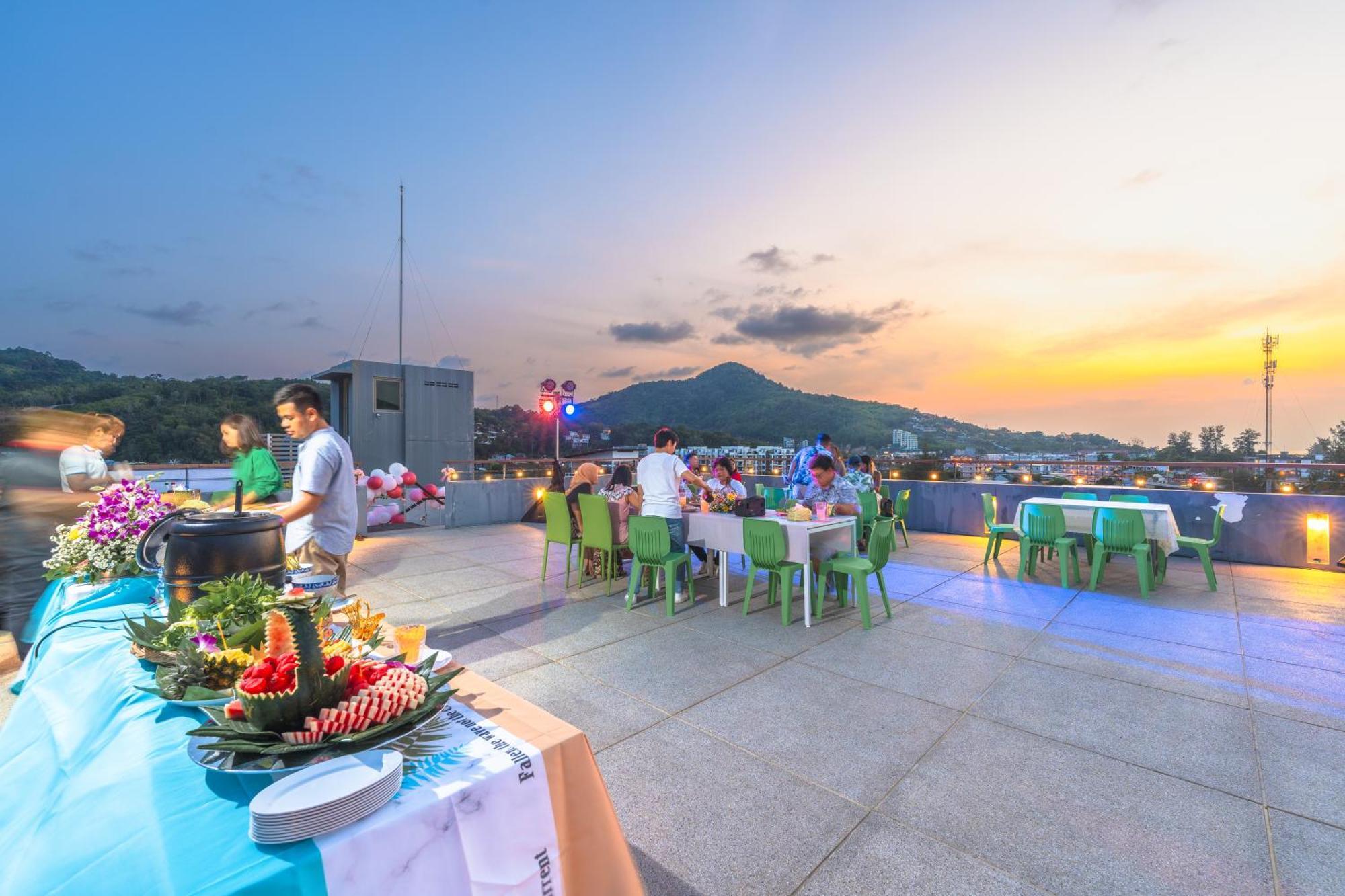 Hotel G1 Touch Blue Sky Kamala Beach Zewnętrze zdjęcie